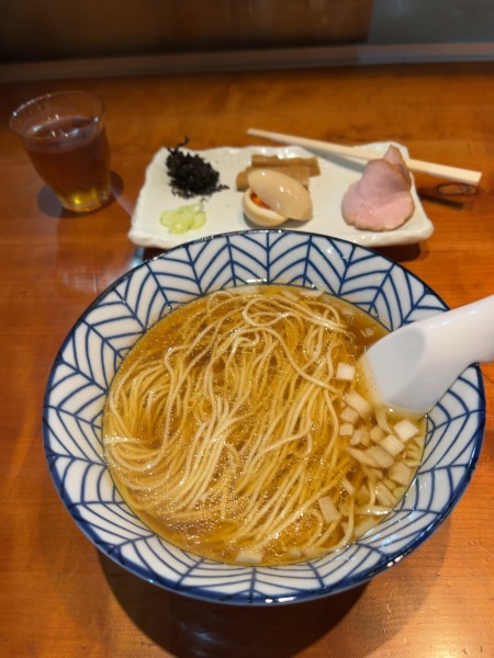 「氷見産煮干しラーメン」@貪瞋癡の写真