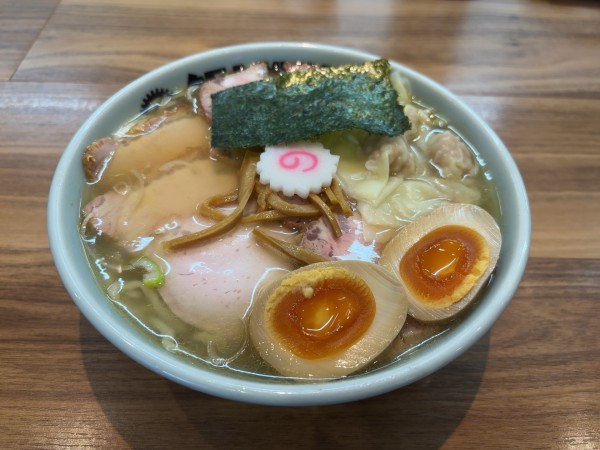 「特製中華そば塩　1330円」@飯村製作所の写真