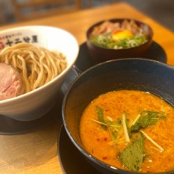 辛えびつけめん