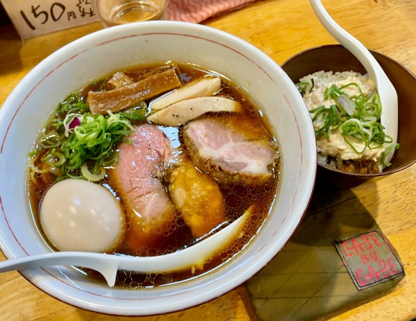 「特製らーめん（醤油）＋とりマヨ丼」@麺屋 ゆきひらの写真