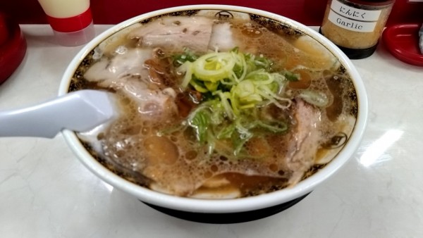 「ナギちゃんラーメン_890円」@ナギチャンラーメンの写真