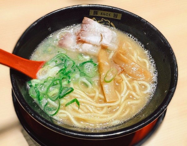 「特製ラーメン」@豚旨 うま屋ラーメン 小牧店の写真