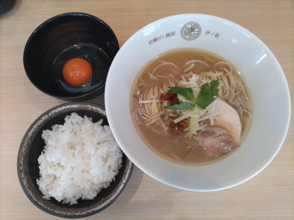 「濃厚牡蠣だし麺・細麺+羽釜ご飯中+高級卵」@牡蠣だし麺屋 汐ノ音の写真