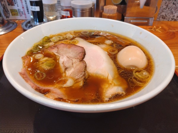 「特製中華そば 醤油」@松戸中華そば 富田食堂 東千葉店の写真