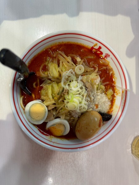 「北極ヤサイ　背脂　北極たまご」@蒙古タンメン 中本 御徒町店の写真