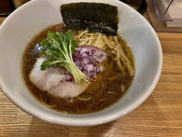 「醤油ラーメン+シジミスープ変更」@らーめん処 くろ助の写真