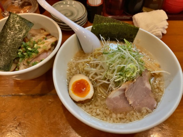 「野方ホープラーメン元」@野方ホープ 荻窪店の写真