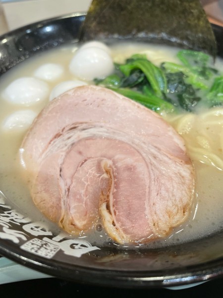 「塩ラーメン(720)/ライス(100)」@町田商店 田端店の写真