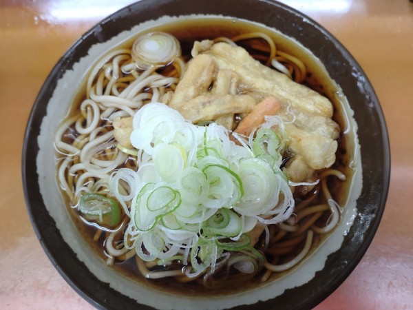 「ごぼう天そば　４３０円」@六文そば 須田町店の写真