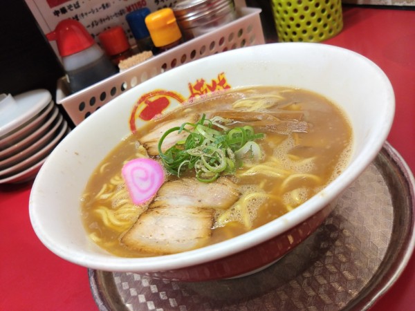 「ラーメン 800円」@丸高中華そば 神戸二宮店の写真