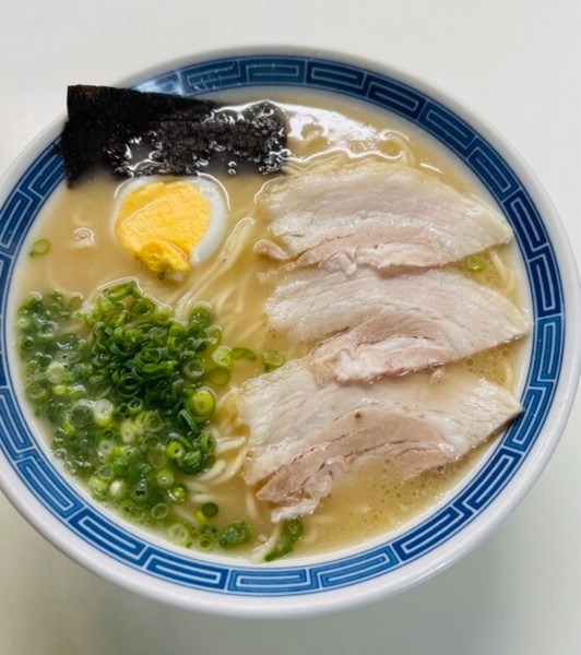 「ラーメン(並)とやきめしセット」@沖食堂の写真