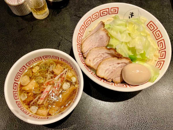 「アサヒスーパードライ→ つけそばスペシャル ＋ 茹でキャベツ」@中華そば きび 明大前店の写真