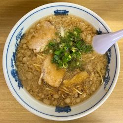 ラーメン（850円）
