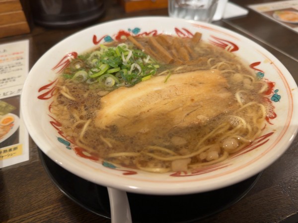 「元祖尾道ラーメン」@尾道ラーメン壱番館 新宿御苑店の写真
