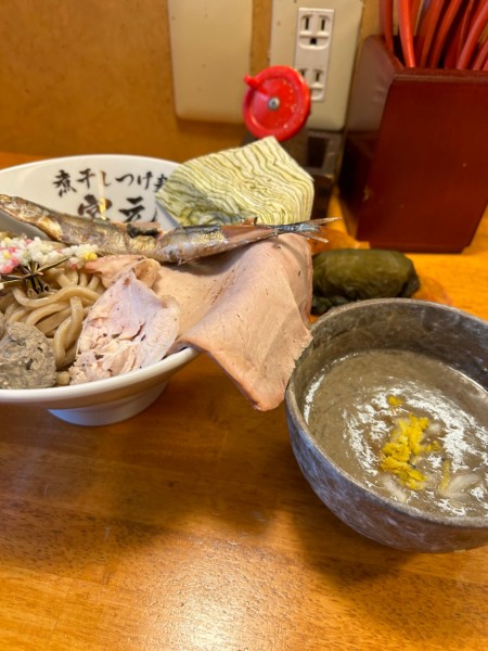 「14周年記念友情煮干しつけ麺　2,500円」@豚骨らーめん れんの写真