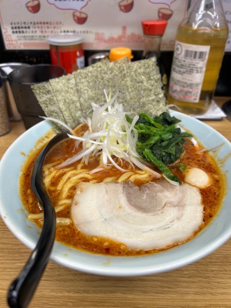 「ドラゴンラーメン4倍（辛いのが大好き）」@ラーメン三國家 関内店の写真