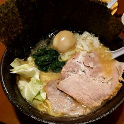 こてっさら豚骨＋こてっさら盛り＋無料タマネギ