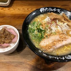 特濃味噌ラーメン＋牛あぶら飯