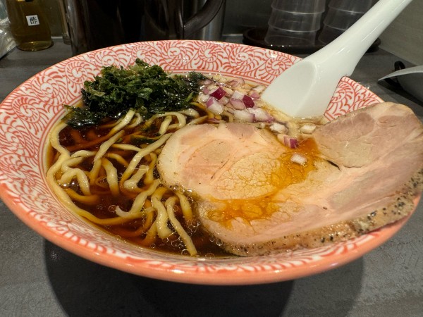 「こくうまラーメン」@麺や べらぼうの写真