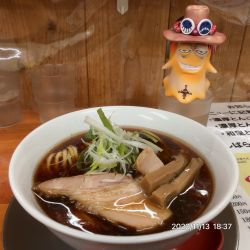 竹岡式醤油らーめん