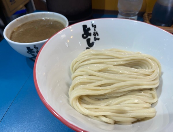 「濃厚煮干しつけ麺」@らーめん よし丸の写真