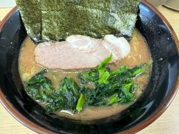 「らーめん並」@横浜らーめん 武蔵家 池袋店の写真