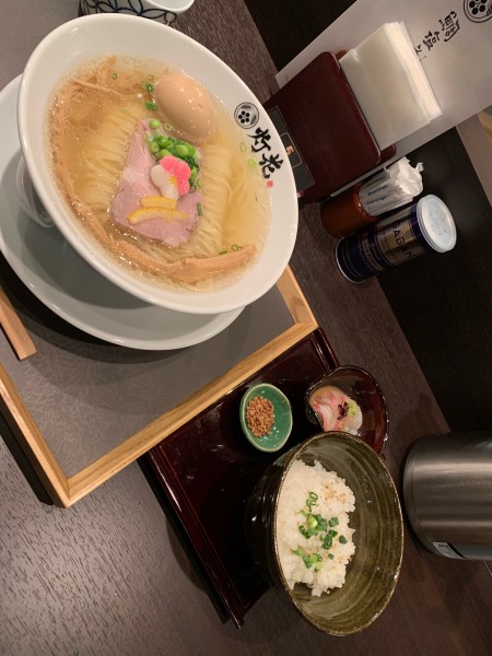 「味玉鯛塩ラーメン+鯛茶漬け」@鯛塩そば 灯花 そごう横浜店の写真