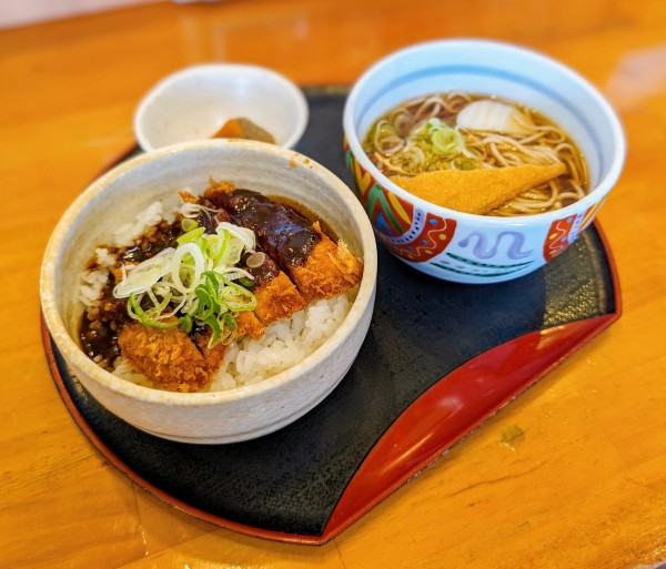 「みそかつ小丼セット」@どんきゅう 各務原店の写真