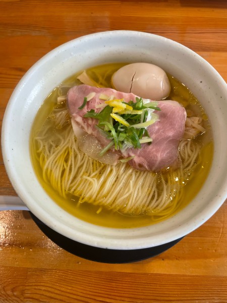 「塩らーめん味玉 大盛」@麺堂HOMEの写真