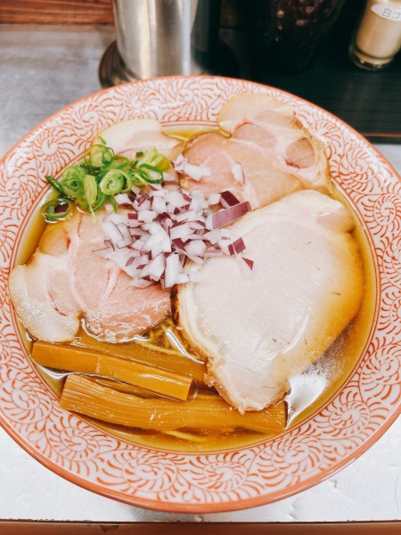 「鯵煮干し淡口醤油」@麺や 睡蓮の写真