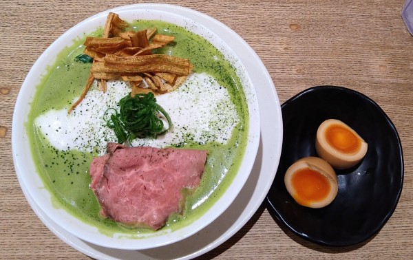 「抹茶鶏白湯ラーメン＋味玉」@MENSHO SAN FRANCISCOの写真