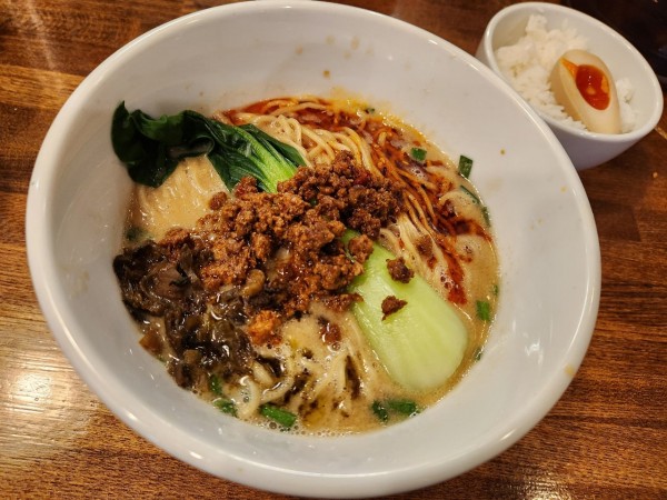 「担々麺」@担担麺 むら担の写真