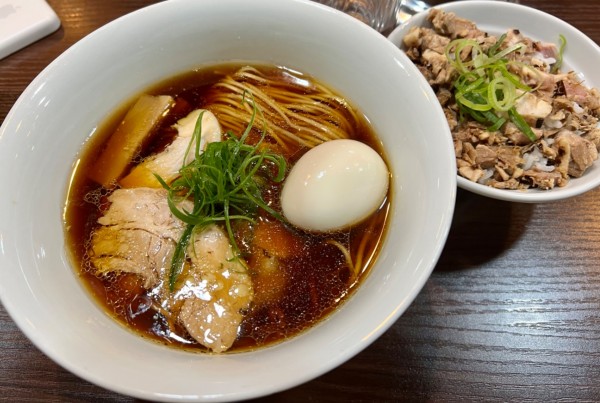「淡麗醤油＋味玉＋焼豚切れはしミニ丼」@53'sNoodleの写真
