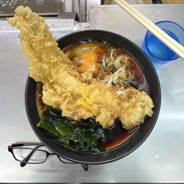 「温 穴子天そば」@日栄軒の写真