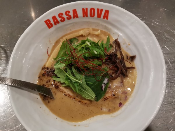 「グリーンカレーラーメンハーフサイズ」@バサノバ 京都の写真