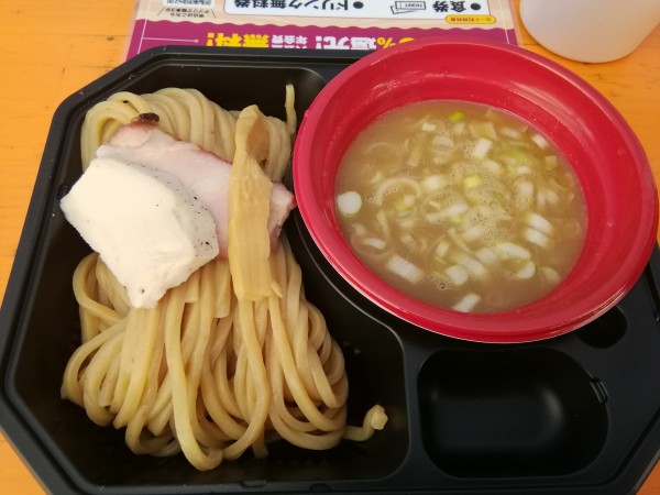 「[特級鶏蕎麦龍介]龍介つけ蕎麦」@大つけ麺博 Presents 日本ラーメン大百科の写真