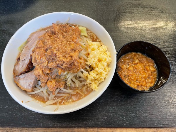 「ラーメン中・極旨アブラ」@ラーメン たかふじの写真