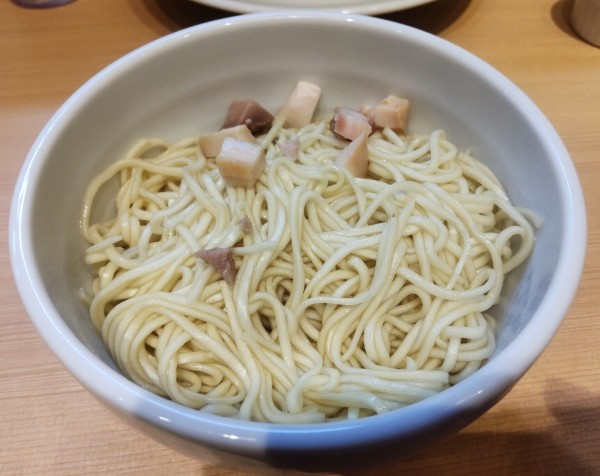 「塩用替え玉165円」@らぁ麺 はやし田 国立店の写真