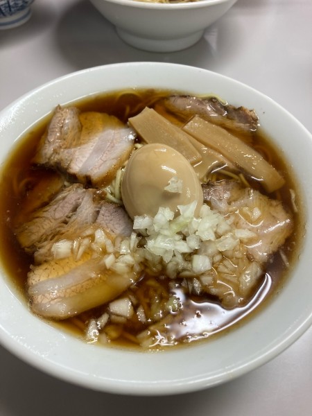 「チャーシュー麺大盛り　味玉」@中華そば たてしなの写真