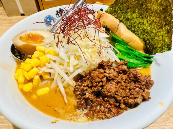 「【限定】辛味噌らぁめん【1200円】」@焼あご煮干しらぁめん 碧猫の写真