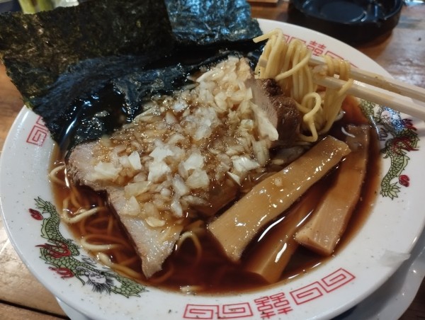 「ラーメン(700)」@焼鳥鳥末の写真
