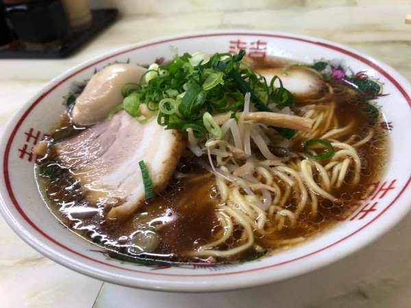 「中華そば土曜煮卵サービス」@御食事処 だるまの写真