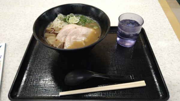 「名塩ラーメン醤油」@神戸亭 西宮名塩サービスエリア（下り線）スナックコーナー店の写真
