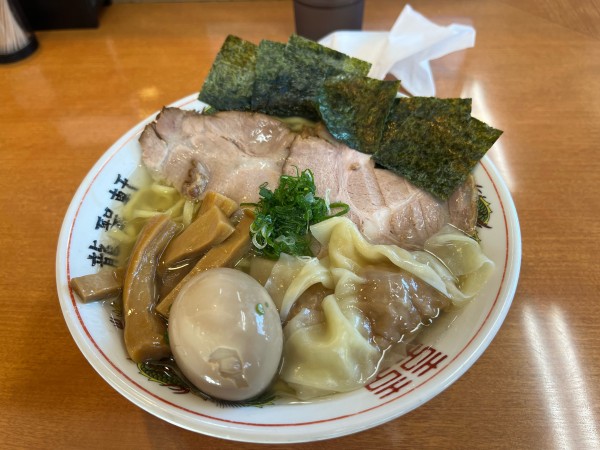 「特製塩ラーメン」@龍聖軒の写真