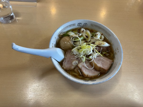 「ネギチャーシューメン」@手打ラーメン 長八の写真