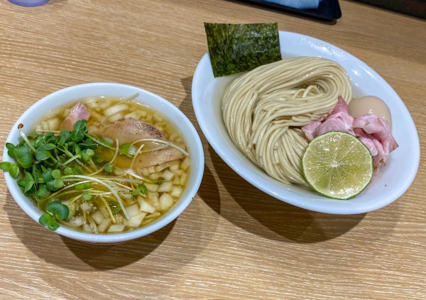 「特製昆布水つけ麺 ¥1,200 麺大盛り ¥150」@一番だしラーメン しんせんの写真