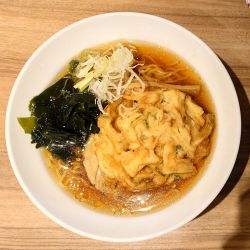 中華そば+かき揚げ(610円)