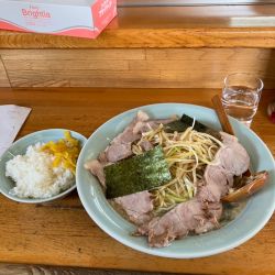 ネギチャーシュー麺　大盛り　ライス