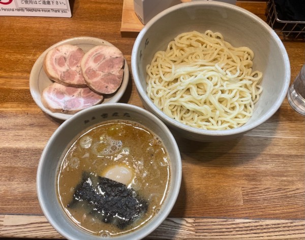 「味玉つけ麺(麺少なめ)+チャーシュー」@麺屋吉左右の写真