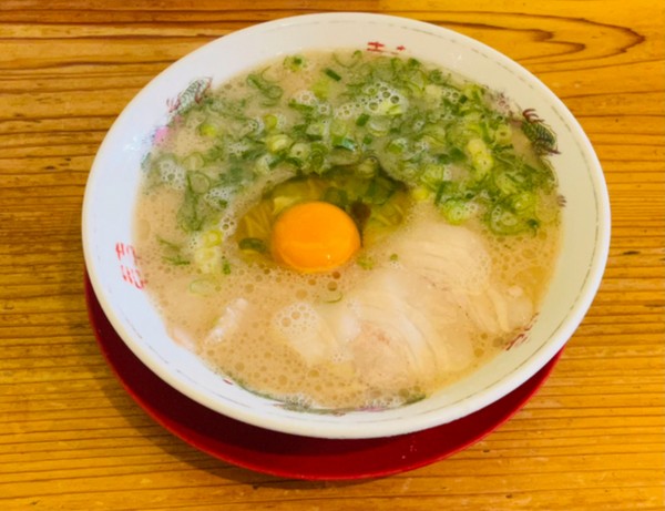 「ラーメ +たまご」@久留米ラーメン 丸久の写真